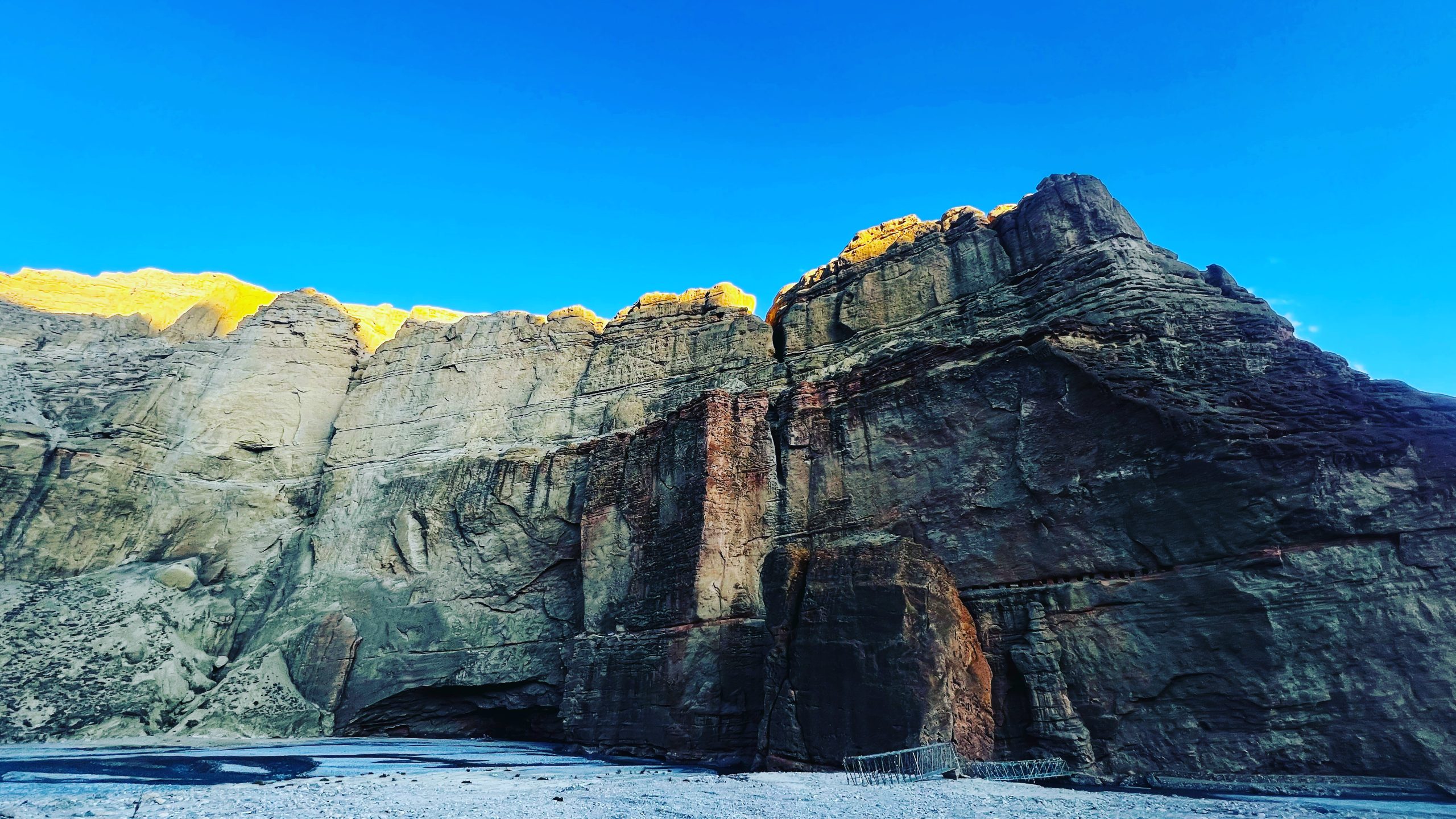 Upper Mustang Mountain Image - Upper Mustang Trek with Hiking Himalayas Treks & Expedition